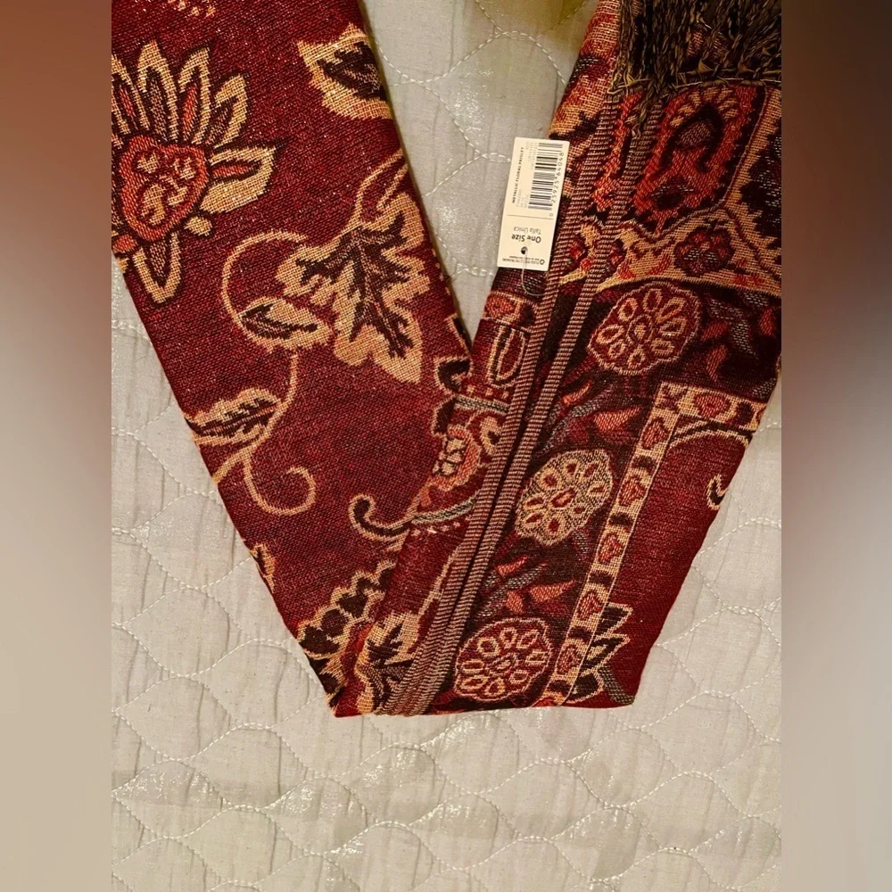 VINTAGE PASHMINA/SCARF/WRAP-METALIC PAISLEY~NWT
